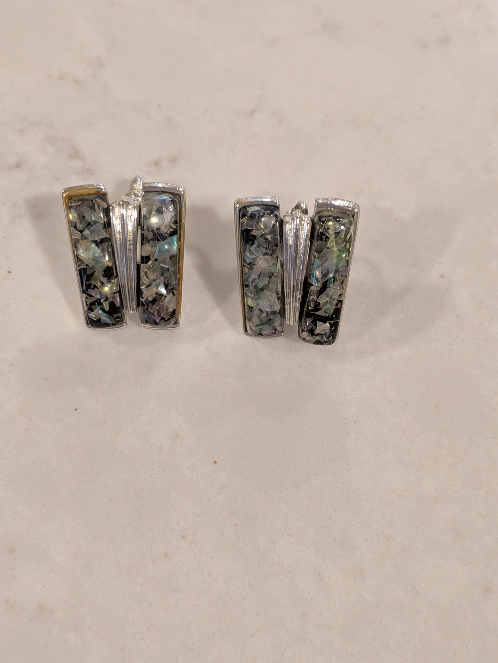 B#2: Vintage 1950s Confetti Lucite Black & Gray Clip Earrings - Women Jewelry